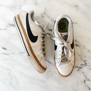 Nike Womens Court Legacy Sneakers